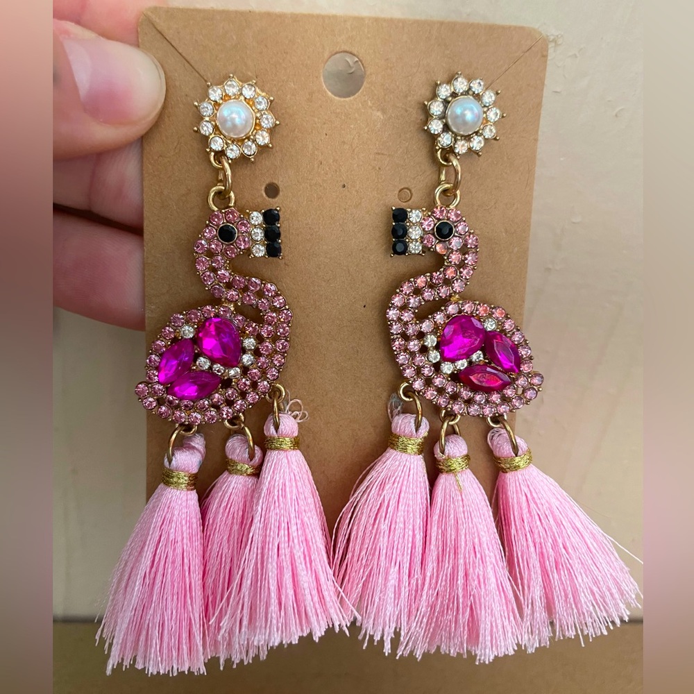 Pink Flamingo  🦩 earrings